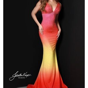 Prom pageant dress